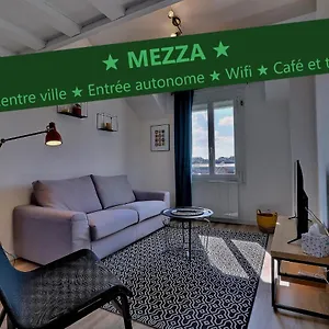 Mezza Centre De , Vitré France